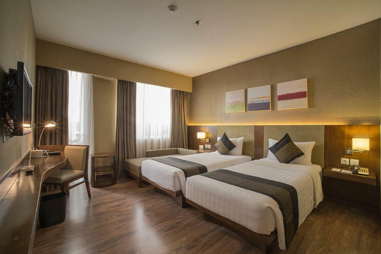 El Hotel Джакарта Экстерьер фото